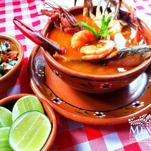 Caldo de Mariscos - Recetas de comida mexicana | México en mi Cocina